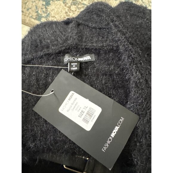 NWT Fashion Nova Black Hooded Wrap Cardigan Sweater W/Buckle Closure XL - Picture 6 of 9